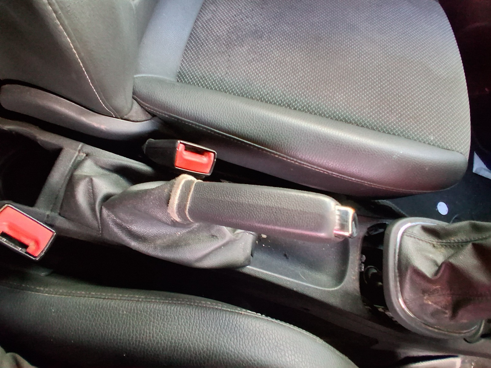 2009 VAUXHALL CORSA D MANUAL HANDBRAKE PARKING BRAKE LEVER MECHANISM