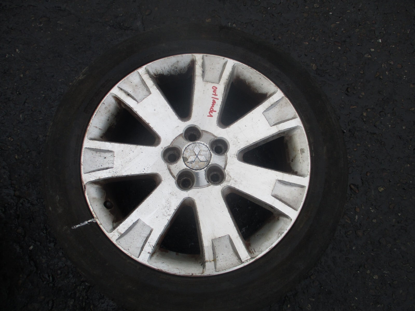 2008 MITSUBISHI OUTLANDER MK2 17 INCH ALLOY WHEEL WITH TYRE 225/55R17