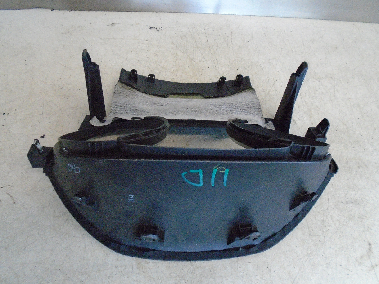 NISSAN QASHQAI J11 2017 MK2 SPEEDO CLOCKS SURROUND PLASTIC CLOCKS