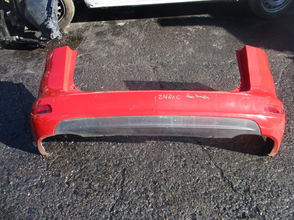 VAUXHALL ZAFIRA C MK3 2017 REAR COMPLETE BUMPER WITH PDC SENSORS LAVA RED Z50S