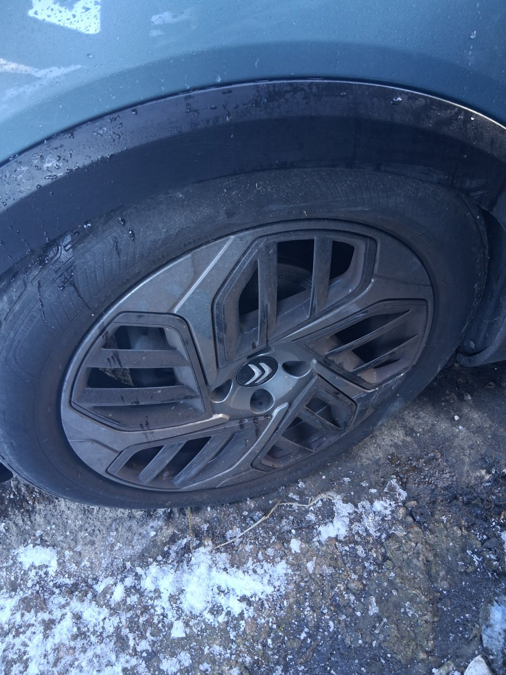 2023 CITROEN C4 MK3 18 INCH ALLOY WHEEL WITH TYRE 195/60R18