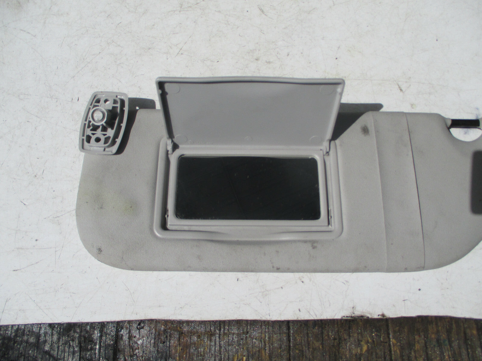 PEUGEOT 107 2012 NSF PASSENGER SIDE FRONT SUN SHADE VISOR MIRROR GREY