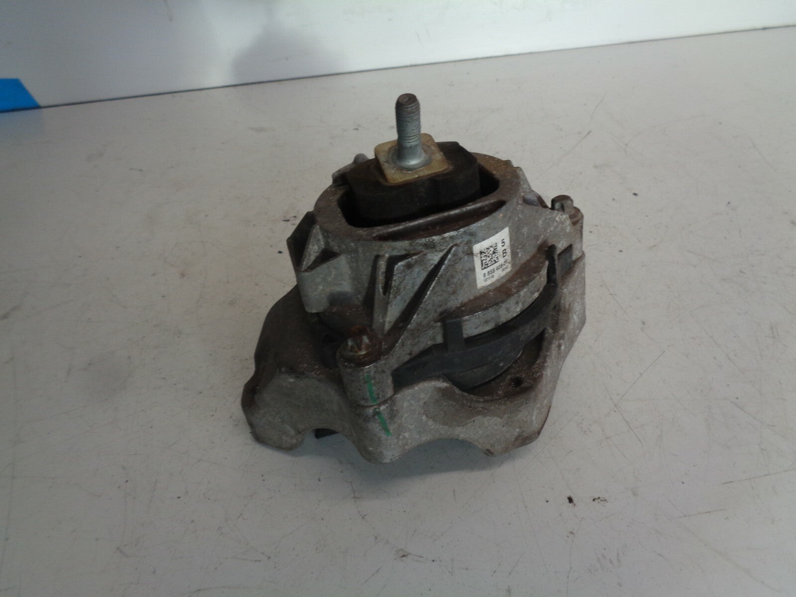 BMW 3 SERIES F30 2017 OS DRIVER SIDE ENGINE MOUNT RUBBER RIGHT SIDE 6859408