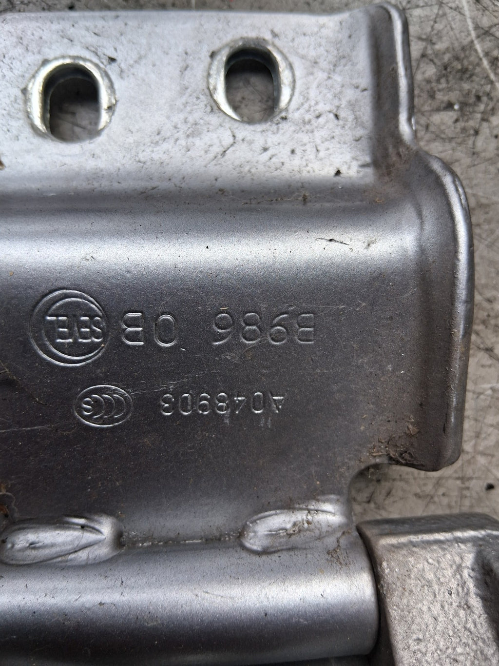 2021 PEUGEOT BOXER MK3 OSR DRIVER SIDE REAR RIGHT DOOR PAIR OF HINGES A048903