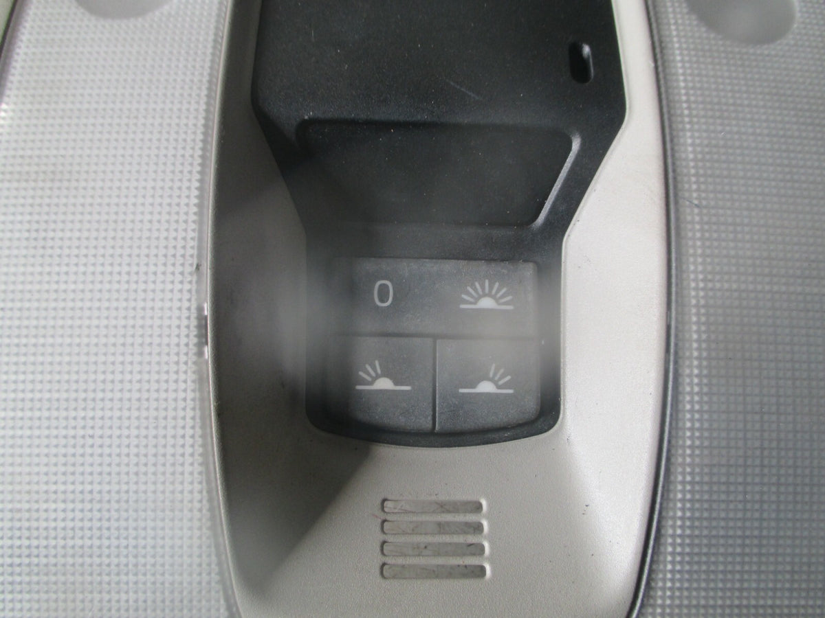 VOLVO C30 2008 INTERIOR FRONT ROOF READING LIGHT 39860844