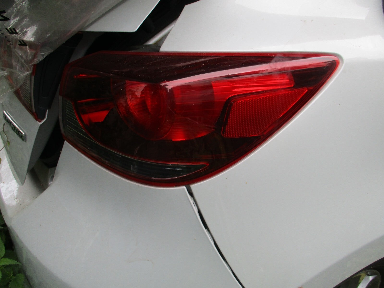 2023 MAZDA 2 MK3 DJ FACELIFT OSR DRIVER SIDE REAR OUTER TAIL LIGHT LAMP