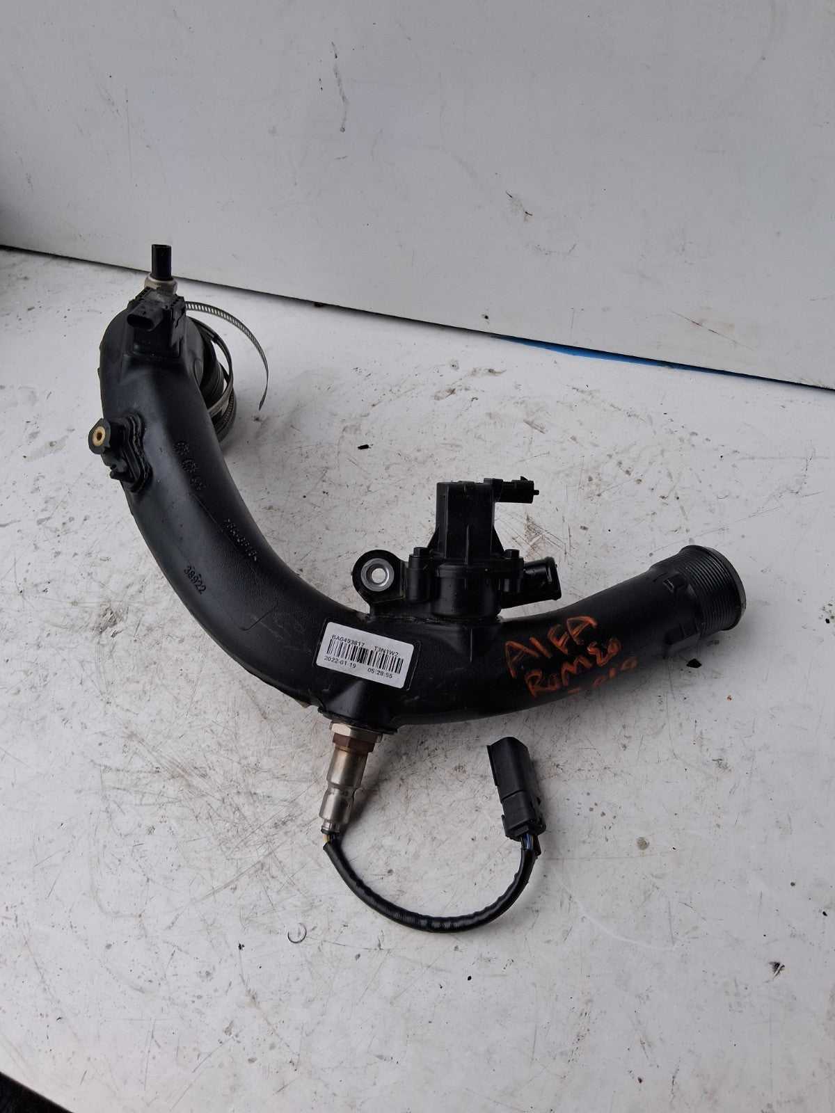 2019 ALFA ROMEO STELVIO 949 DIVERT AIR FLOW VALVE SENSOR & AIR PIPE 04893902AB
