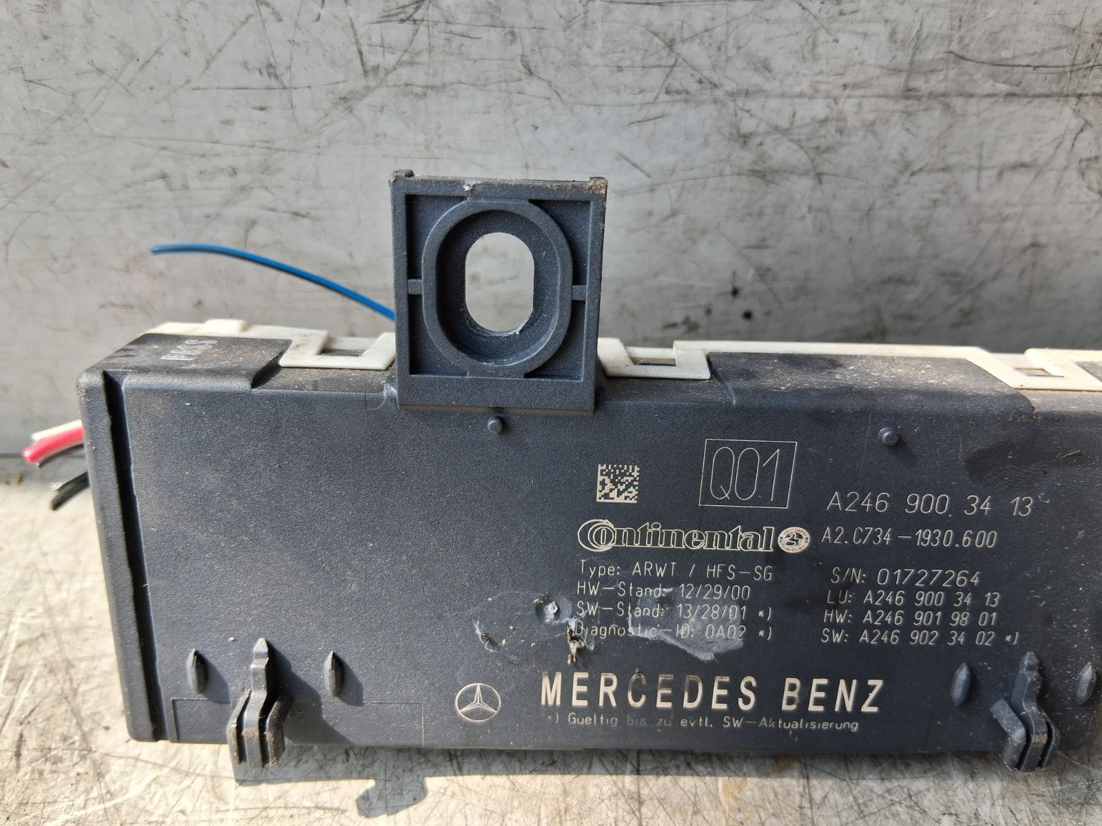 MERCEDES BENZ CLA 2014 BOOTLID CONTROL UNIT TRUNK LID MODULE A2469003413