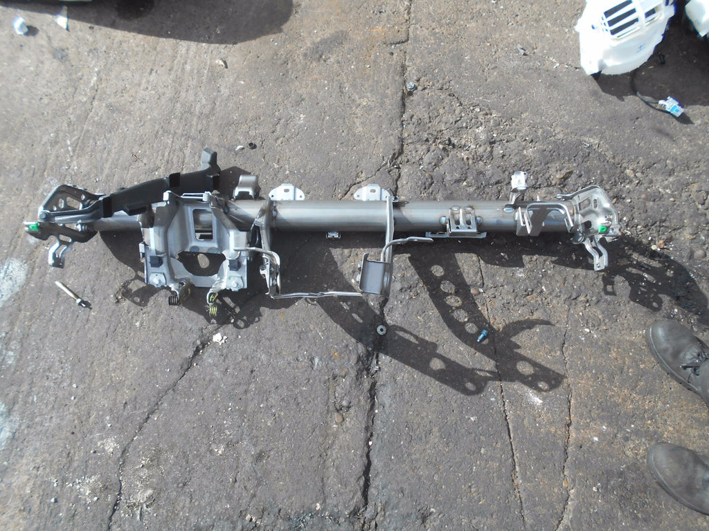 VAUXHALL CORSA E 2017 DASH DASHBOARD BULK HEAD FRAME BRACKET SUPPORT BRACE