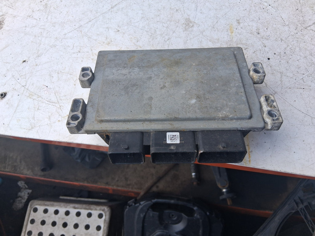 2017 FORD KA + PLUS ENGINE ECU CONTROL MODULE G1B512A650AD