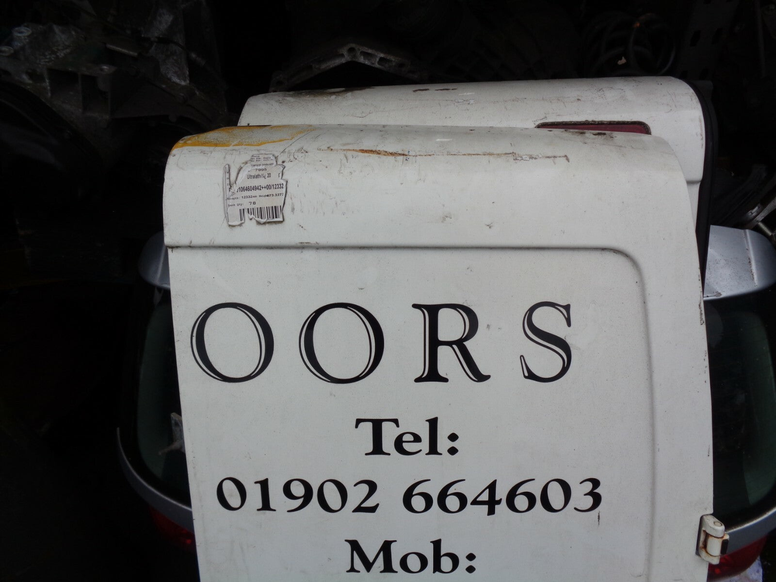 FORD TRANSIT CONNECT VAN MK1 2005 OSR DRIVER SIDE REAR BACK LOADING DOOR WHITE