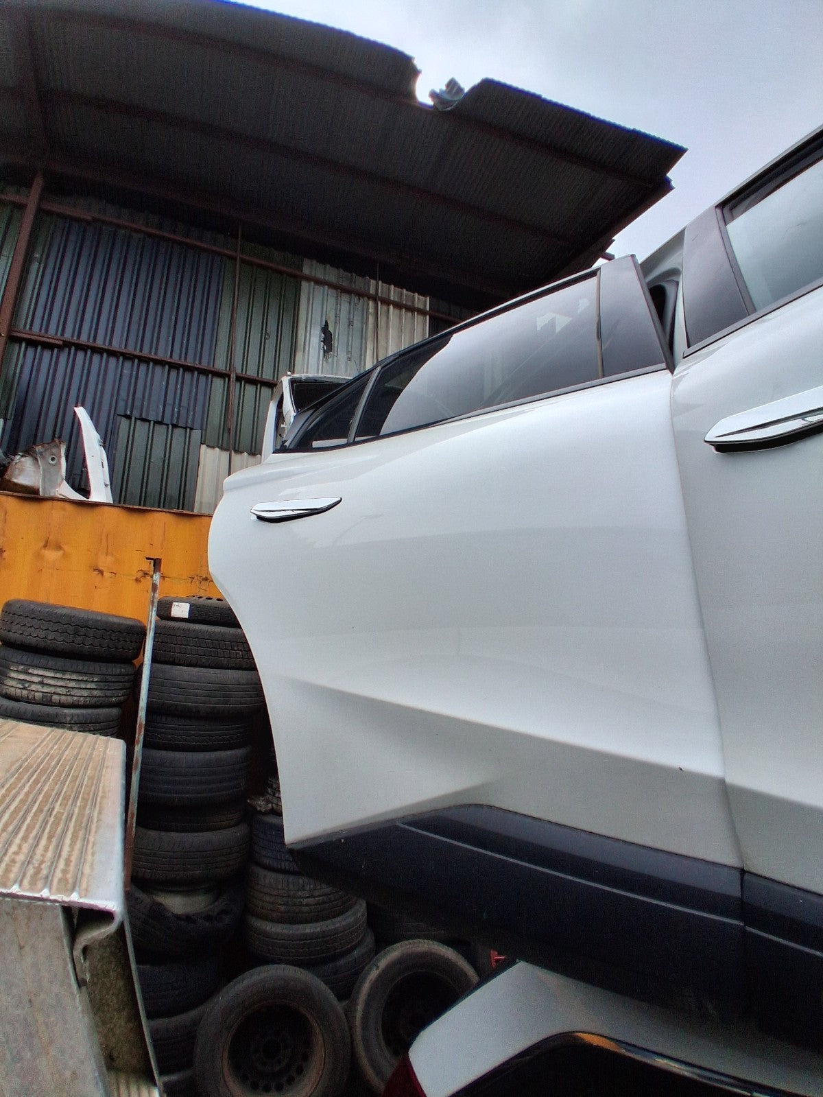 2023 DS AUTOMOBILES DS4 CROSSOVER OSR DRIVER SIDE REAR BARE DOOR WHITE