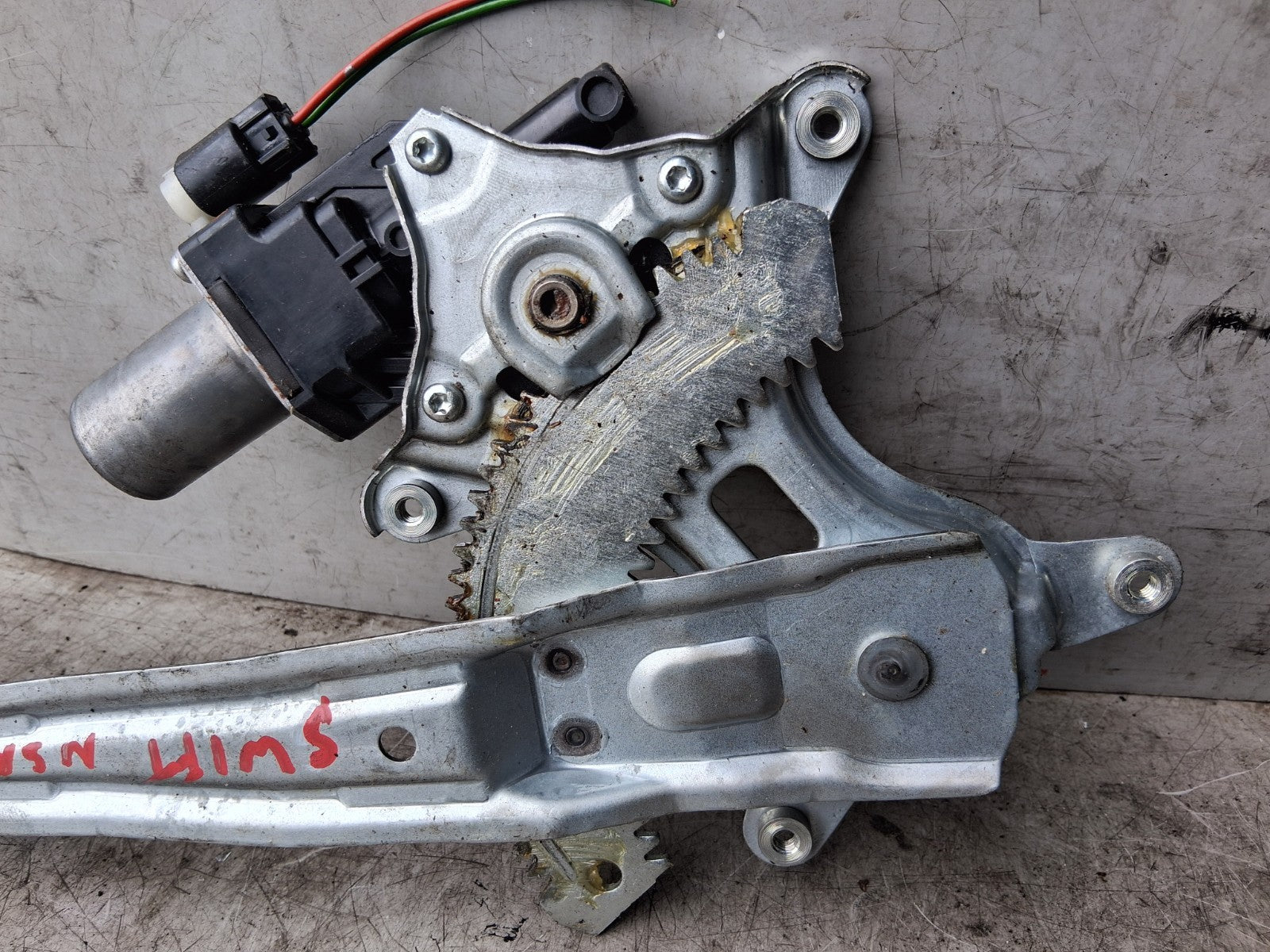 SUZUKI SWIFT MK3 2016 NSR PASSENGER SIDE REAR LEFT WINDOW MOTOR & REGULATOR