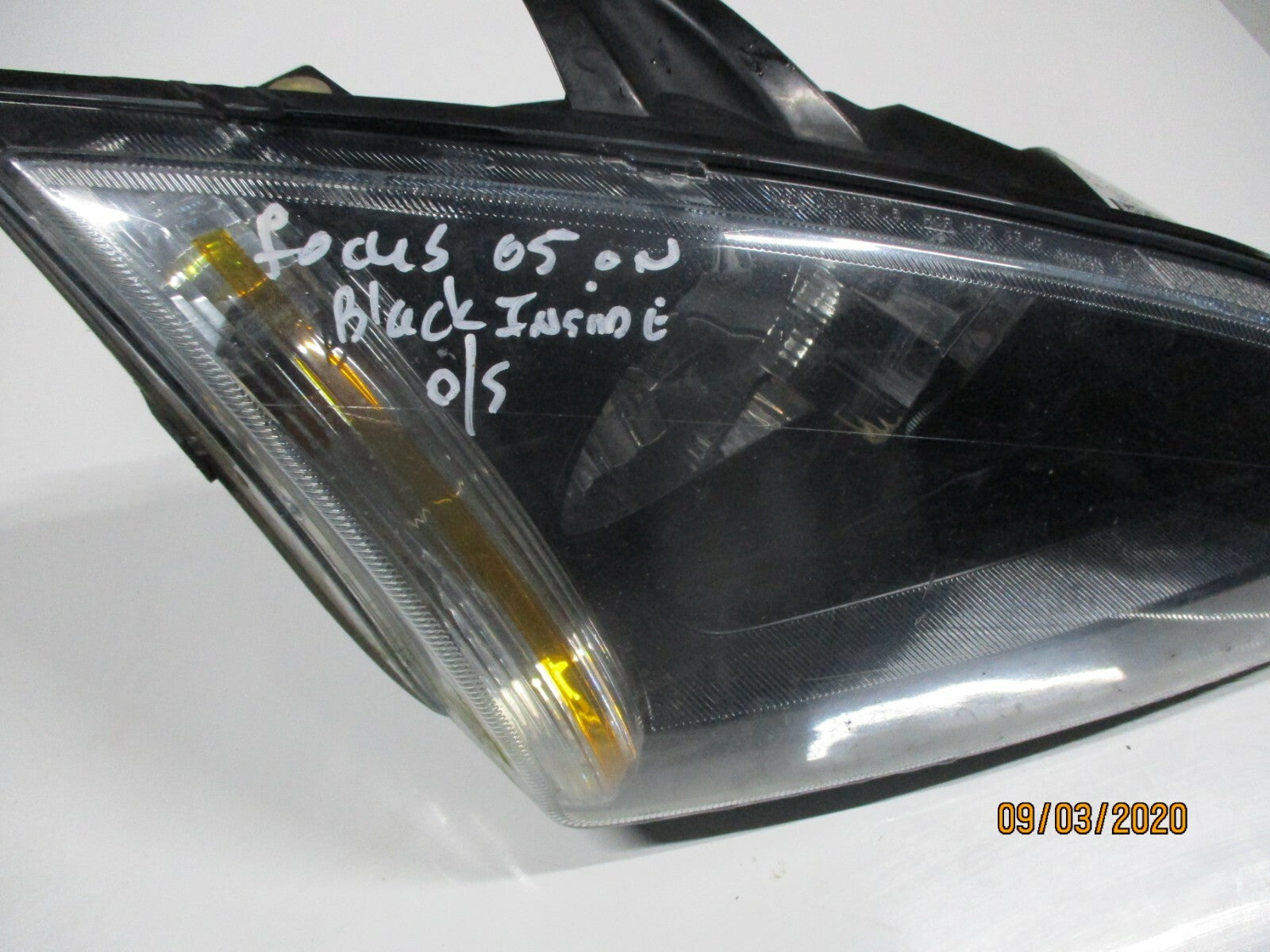 FORD FOCUS MK2 2006 OS DRIVER SIDE FRONT LIGHT HEADLIGHT LAMP 4M51-13W029-KC