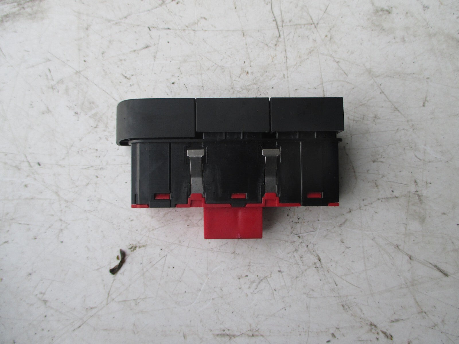 AUDI A1 8X 2014 TRACTION CONTROL HEATED REAR WINDOW GLASS SWITCH 8X0959673