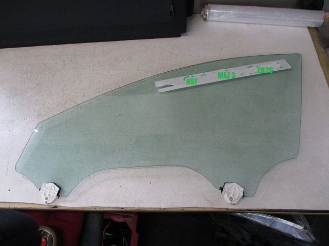 MAZDA 3 MK4 BP 2021 5 DOOR NSF PASSENGER SIDE FRONT DOOR WINDOW GLASS PANE