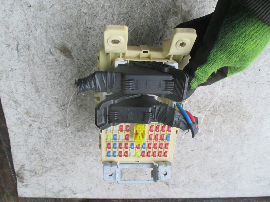 KIA VENGA 2018 1.4 PETROL FUSE BOX MODULE UNIT 919501K543