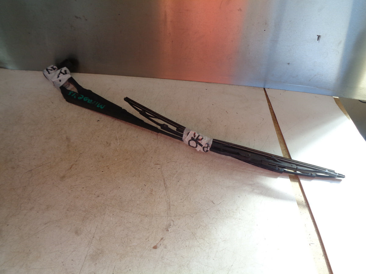 MITSUBISHI MIRAGE 2 2015 FRONT WINDSCREEN WIPER ARM BLADES