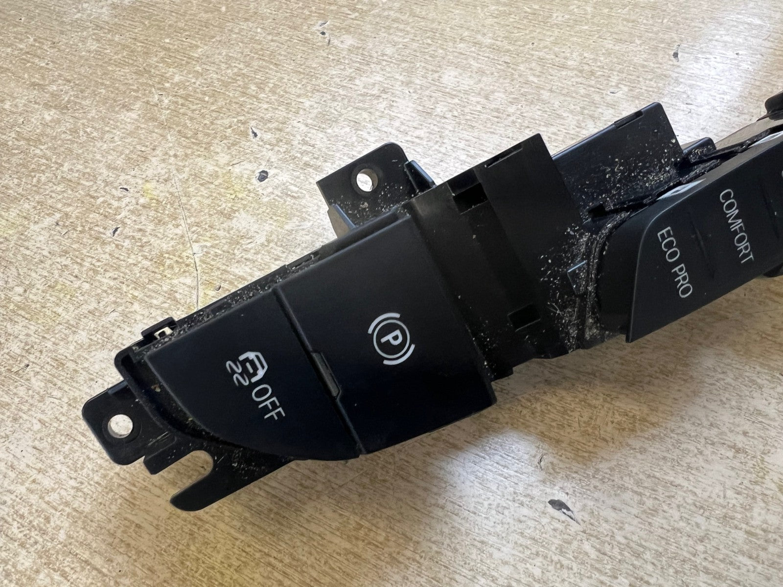 BMW 3 SERIES G20 2019 START STOP AND ELECTRIC HANDBRAKE SWITCH 9473655