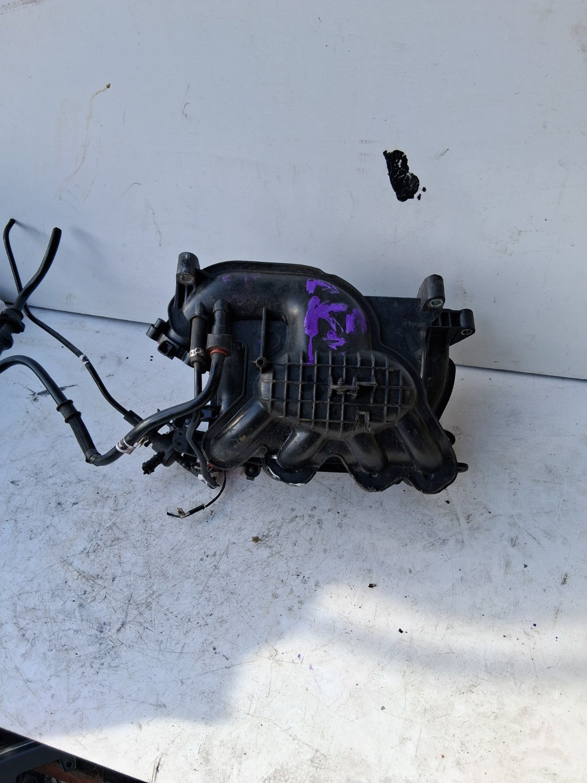 FORD KA+ 2017 INLET MANIFOLD AIR INTAKE AND SENSOR 0261230334