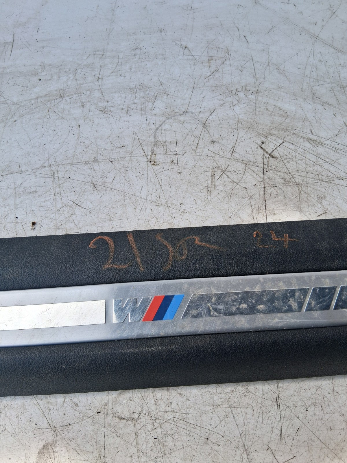 2024 BMW 2 SERIES SILL TRIM PANEL COVER B000831