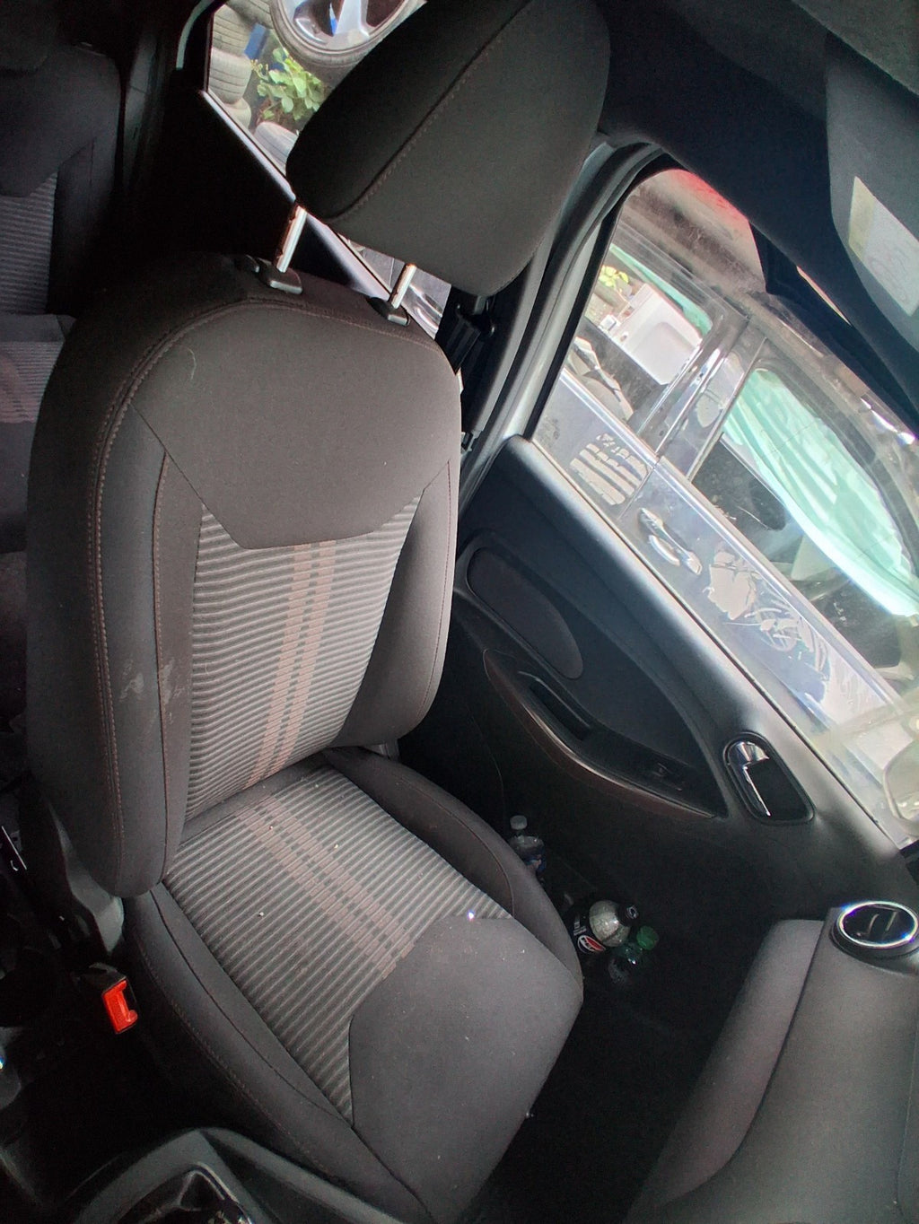 2018 FORD KA + PLUS HATCHBACK NS PASSENGER SIDE FRONT COMPLETE SEAT FABRIC