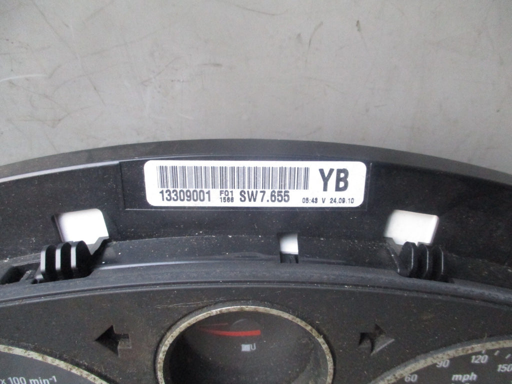 VAUXHALL ZAFIRA B 2010 1.7 DIESEL SPEEDOMETER INSTRUMENT CLUSTER 13309001