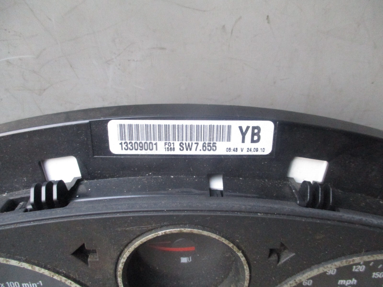 VAUXHALL ZAFIRA B 2010 1.7 DIESEL SPEEDOMETER INSTRUMENT CLUSTER 13309001