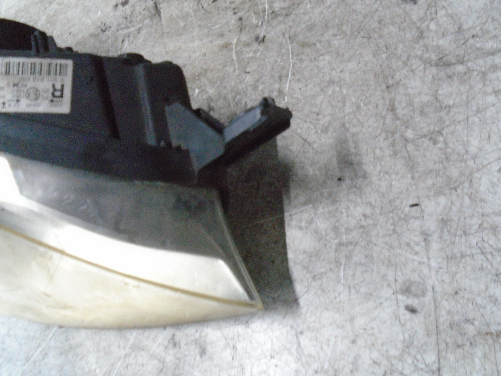 PEUGEOT 407 2004 OSF FRONT DRIVER SIDE HEADLIGHT HEADLAMP 0301213602