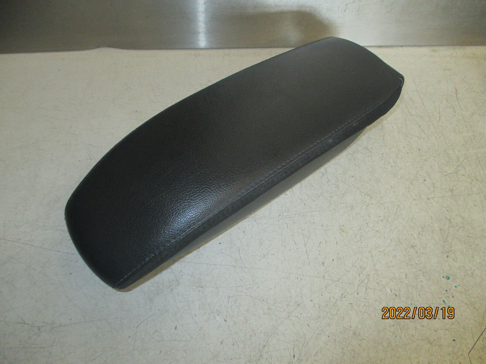 CITROEN DS3 2016 3 DOOR CENTRE MIDDLE CONSOLE ARMREST LEATHER