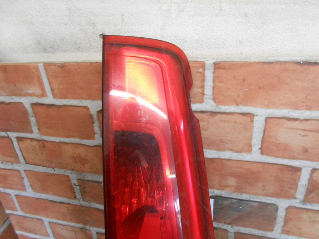 FORD FIESTA MK6 2007 3 DOOR FACELIFT OSR DRIVER REAR BRAKE LIGHT 6S61-13404-BF