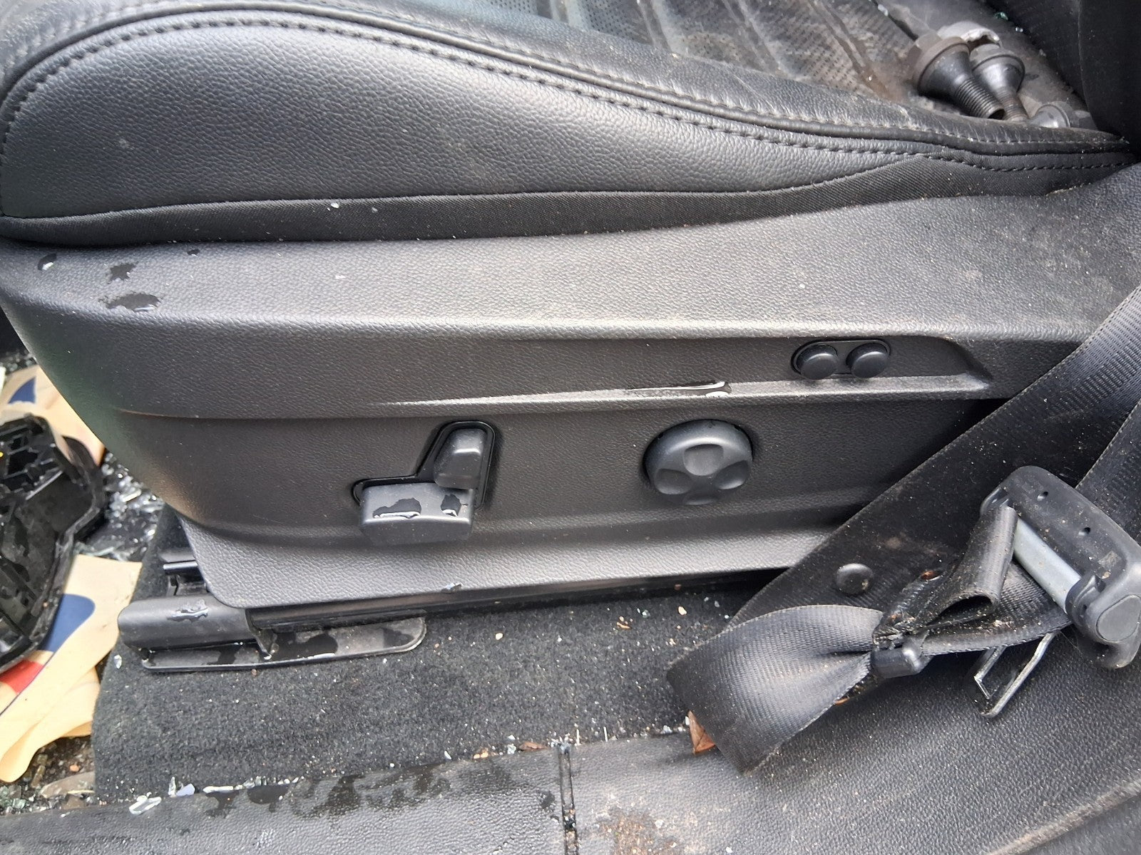 2022 ALFA ROMEO STELVIO 4Q NSF PASSENGER SIDE FRONT LEFT COMPLETE LEATHER SEAT