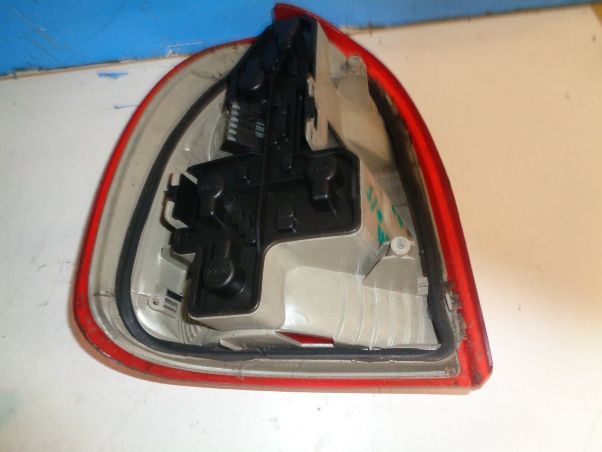 VAUXHALL CORSA B 1998 OS DRIVER SIDE TAILLIGHT TAIL LAMP