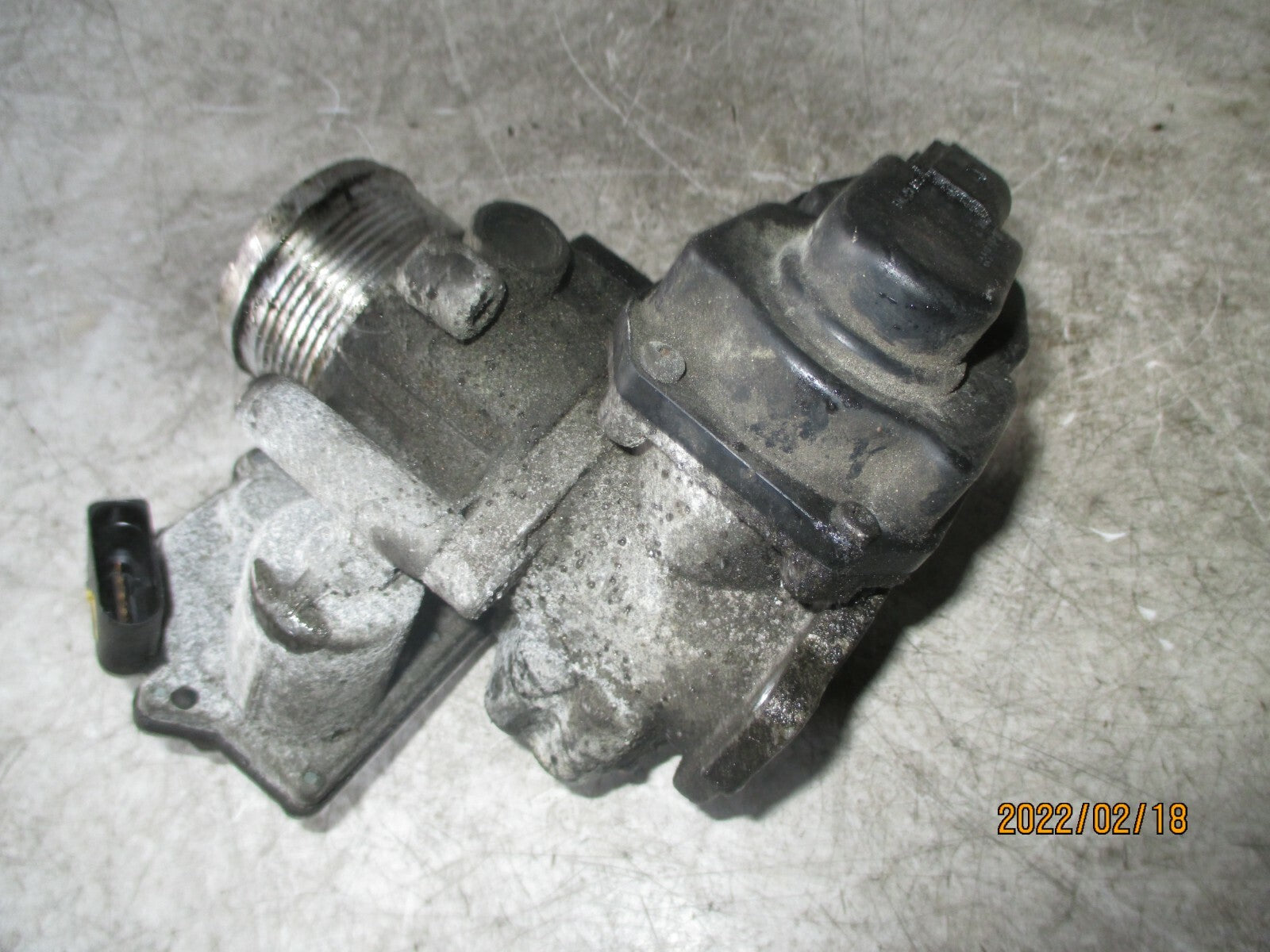 AUDI A5 8T 2011 2.0 TDI DIESEL THROTTLE BODY EGR VALVE 03L28063E 03L131501K