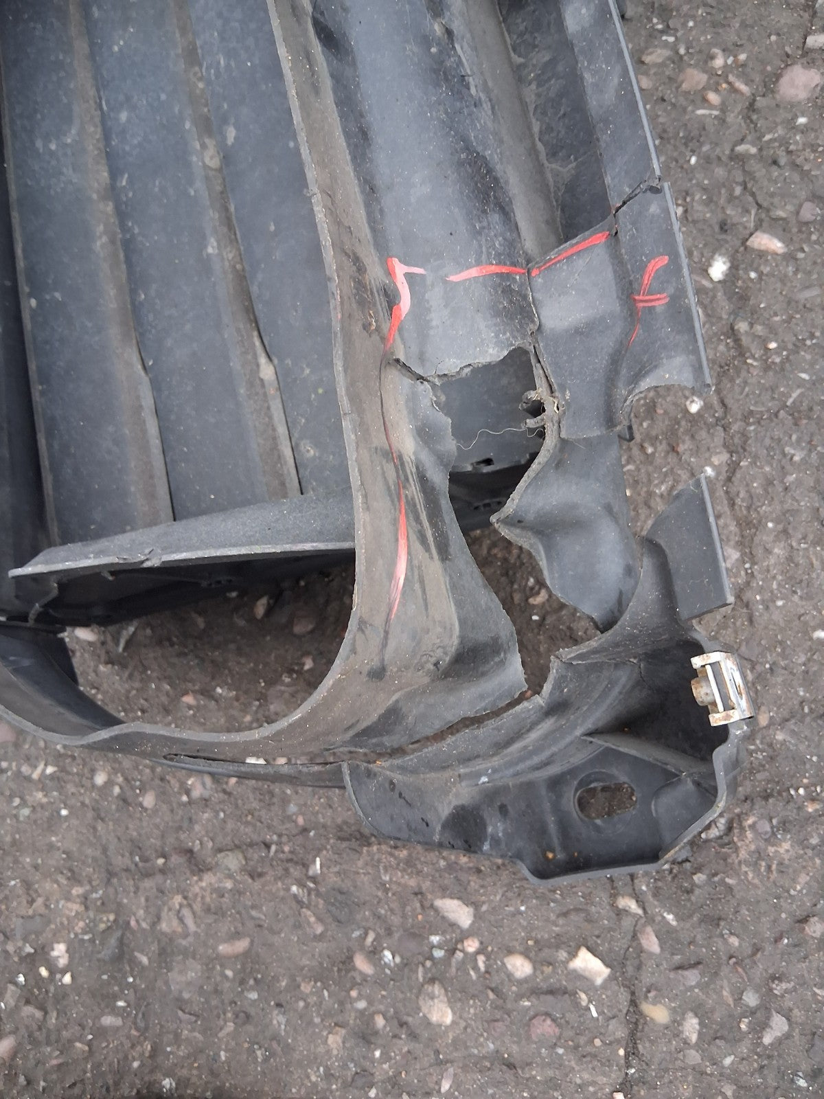 2010 BMW 5 SERIES F10 M SPORT AIR INTAKE FLAPS RADIATOR 56450972