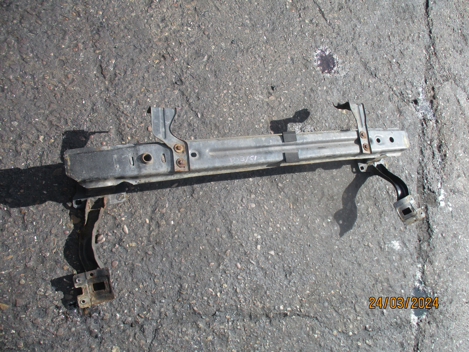 CITROEN DS3 2011 FRONT BUMPER REINFORCEMENT CRASH BAR