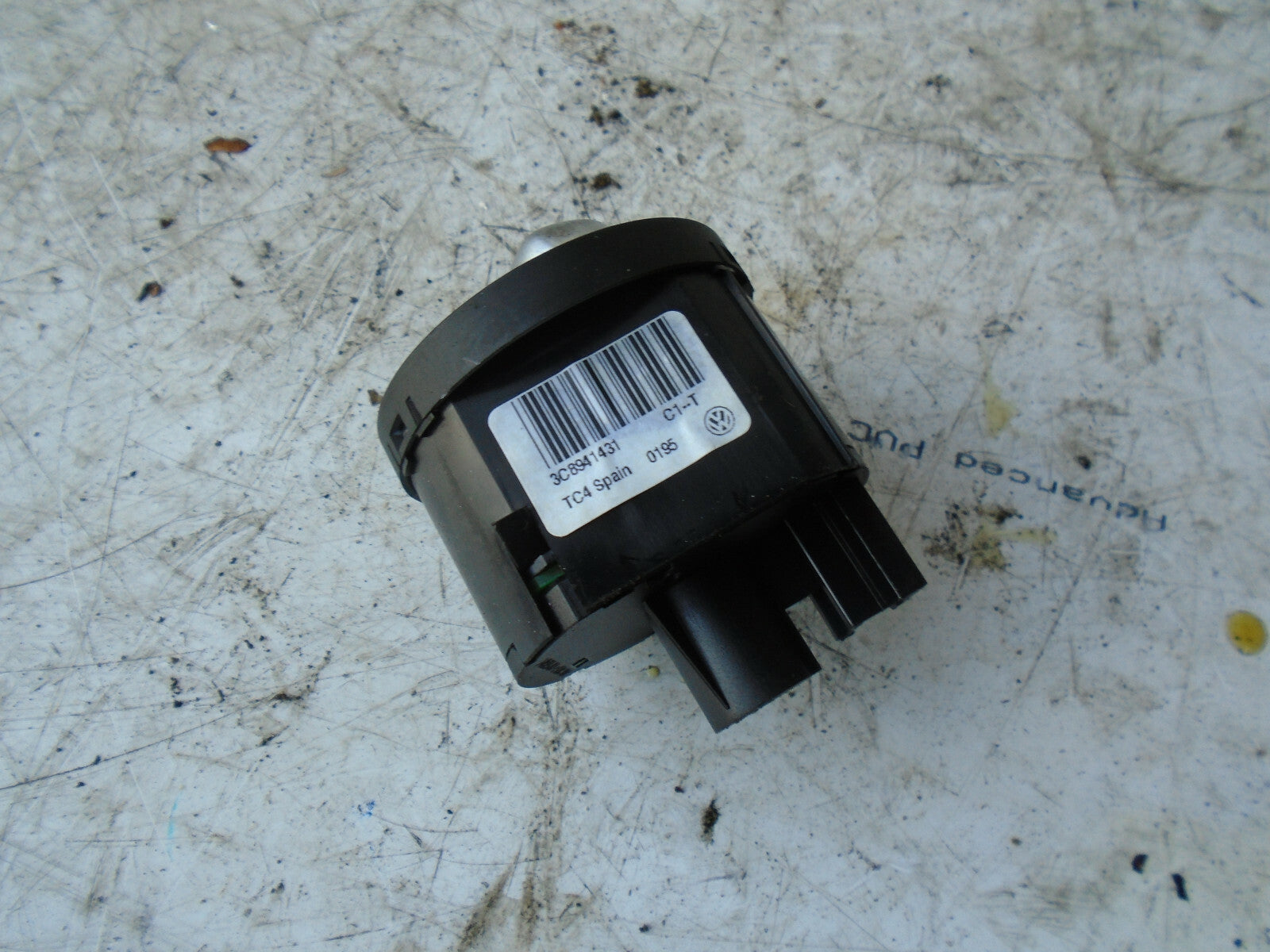 VW VOLKSWAGEN SCIROCCO 2015 MK3 HEADLIGHT CONTROL SWITCH BUTTON 3C8941431