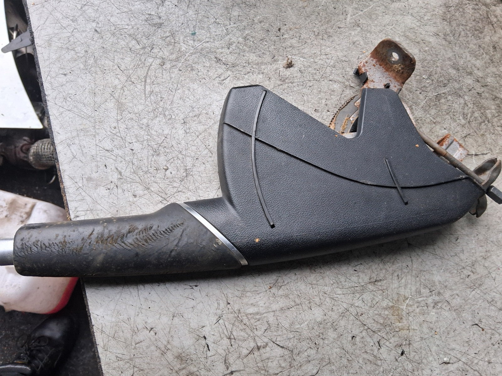 2011 FORD TRANSIT CONNECT MK1 MANUAL HANDBRAKE PARKING BRAKE LEVER MECHANISM
