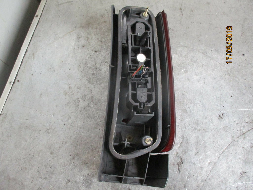 VOLVO V70 MK1 NSR PASSENGER SIDE REAR LOWER BRAKE TAIL LIGHT 3512318