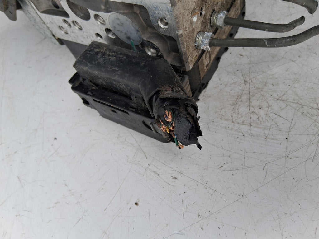 TOYOTA ESTIMA MK3 2013 ALPHARD VELLFIRE ABS PUMP ACTUATOR BOOSTER 4451030250