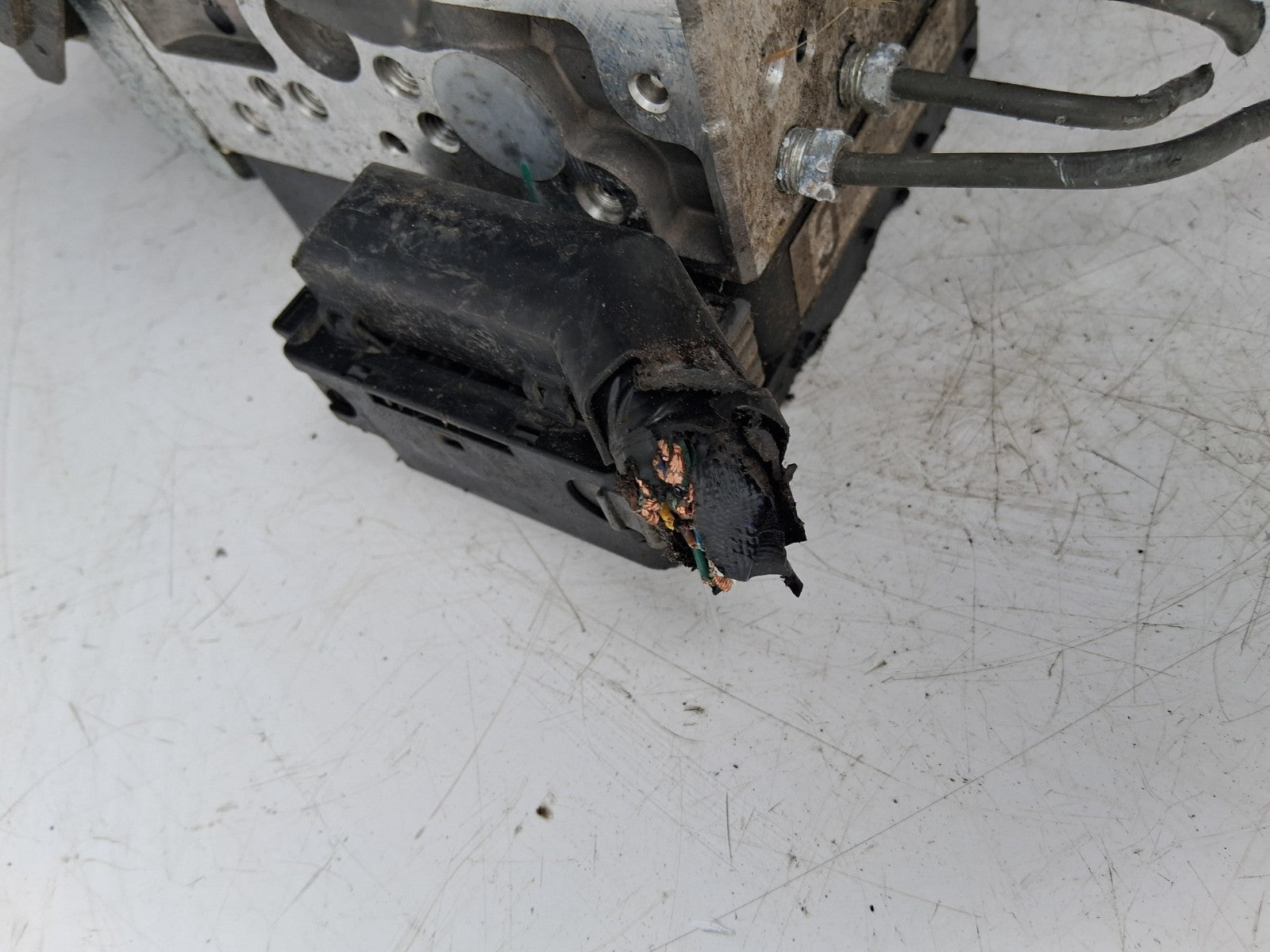 TOYOTA ESTIMA MK3 2013 ALPHARD VELLFIRE ABS PUMP ACTUATOR BOOSTER 4451030250
