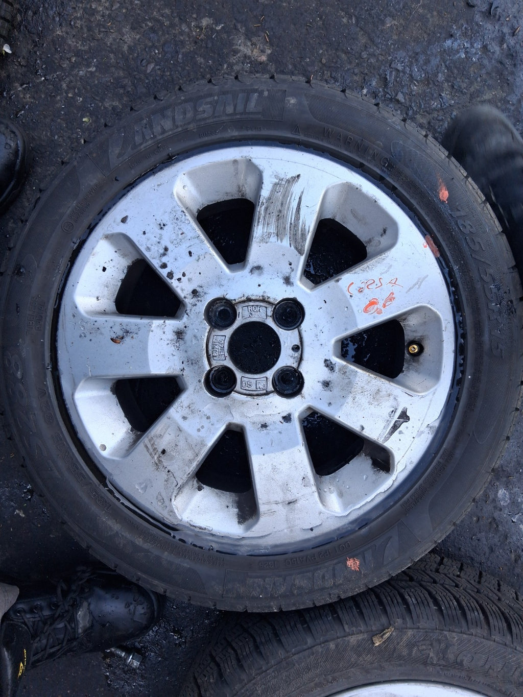 2006 VAUXHALL CORSA C 15 INCH ALLOY WHEEL WITH TYRE 185/55R15