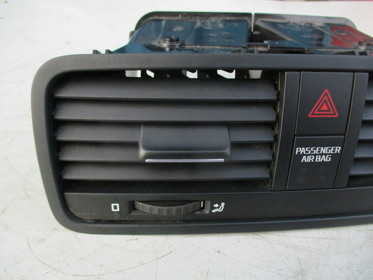 SKODA YETI 5L 2014 HEATER AIR BLOWER VENT HAZARD SWITCH PASSENGER AIR BAG UNIT