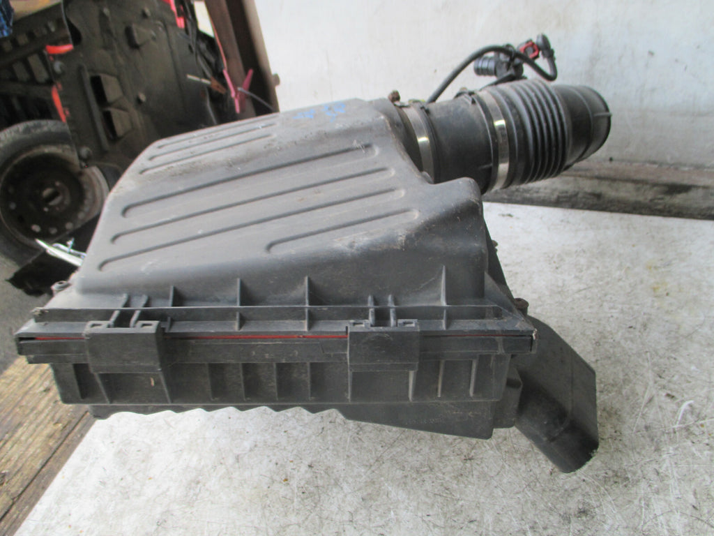 VAUXHALL INSIGNIA MK1 2011 2.0 CDTI AIR FILTER BOX HOUSING