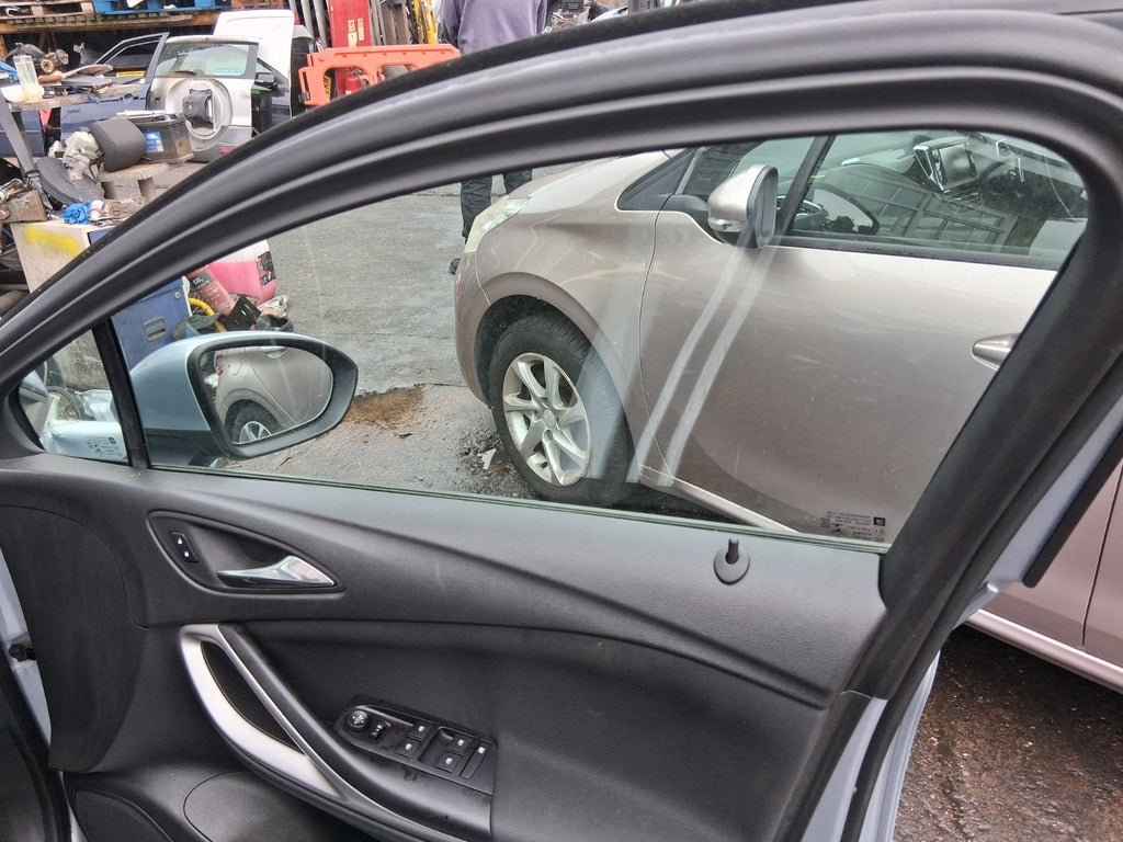 2019 VAUXHALL ASTRA K OSF DRIVER SIDE FRONT RIGHT WINDOW GLASS