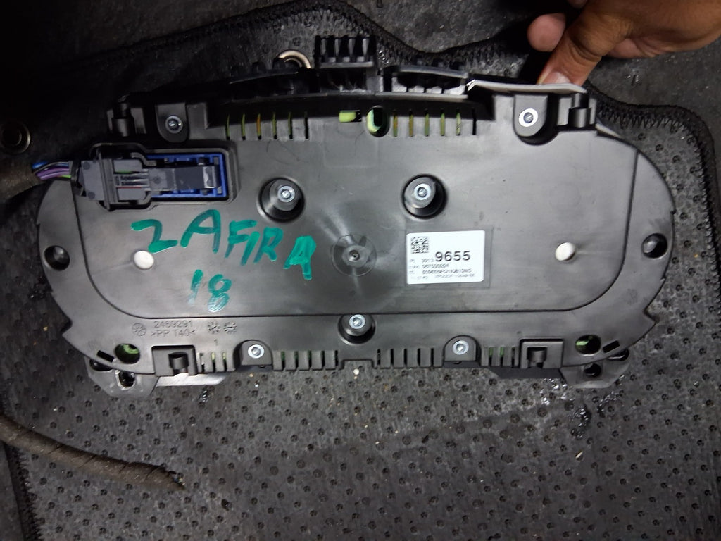 2018 VAUXHALL ZAFIRA C 1.4 PETROL SPEEDO SPEEDOMETER INSTRUMENT CLUSTER 39139655