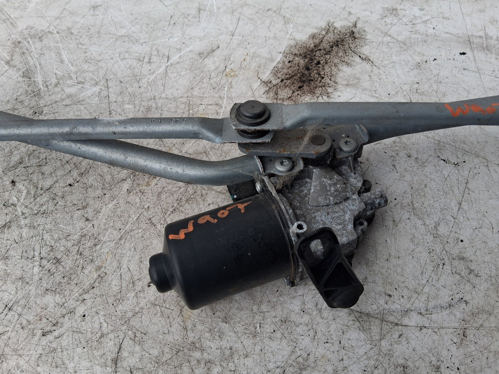 2018 MERCEDES SPRINTER W907 FRONT WINDSCREEN WIPER MOTOR LINKAGE A9108200500