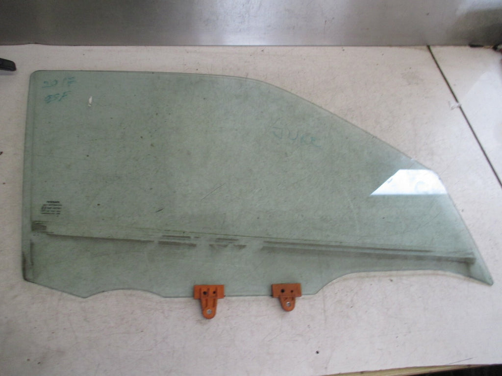 NISSAN JUKE 2017 F15 OSF FRONT DRIVER SIDE DOOR WINDOW GLASS