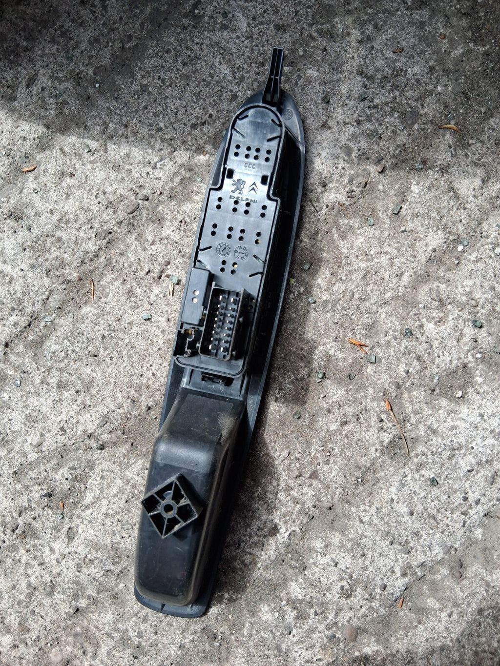 2012 CITROEN DS3 3 DOOR OSF DRIVER SIDE FRONT RIGHT WINDOW CONTROL SWITCH