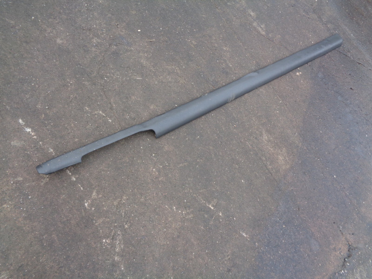 LINCOLN TOWN CAR LIMOUSINE LEFT SIDE UPPER INTERIOR ROOF PANEL